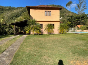 Casa de Campo com piscina e churrasqueira a 10min do Centro Domingos Martins